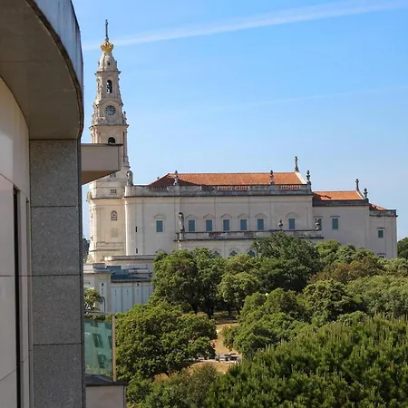 Apartment Sanctuary *