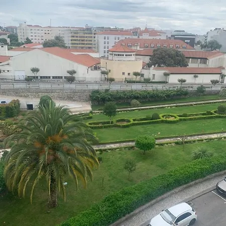 Sanctuary Apartment *